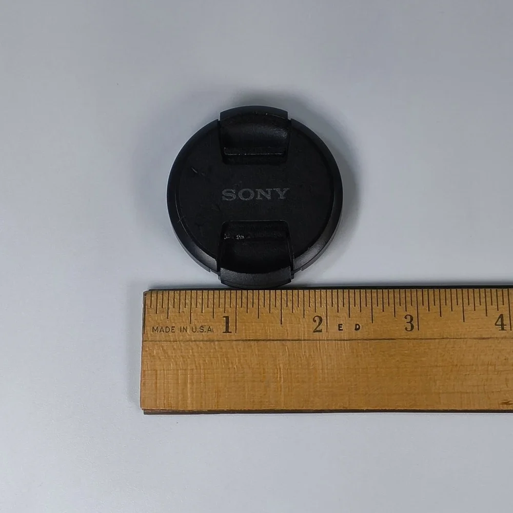 Sony 49mm Front Lens Cap Center Pinch ALC-F49S Black for E-Mount Lenses